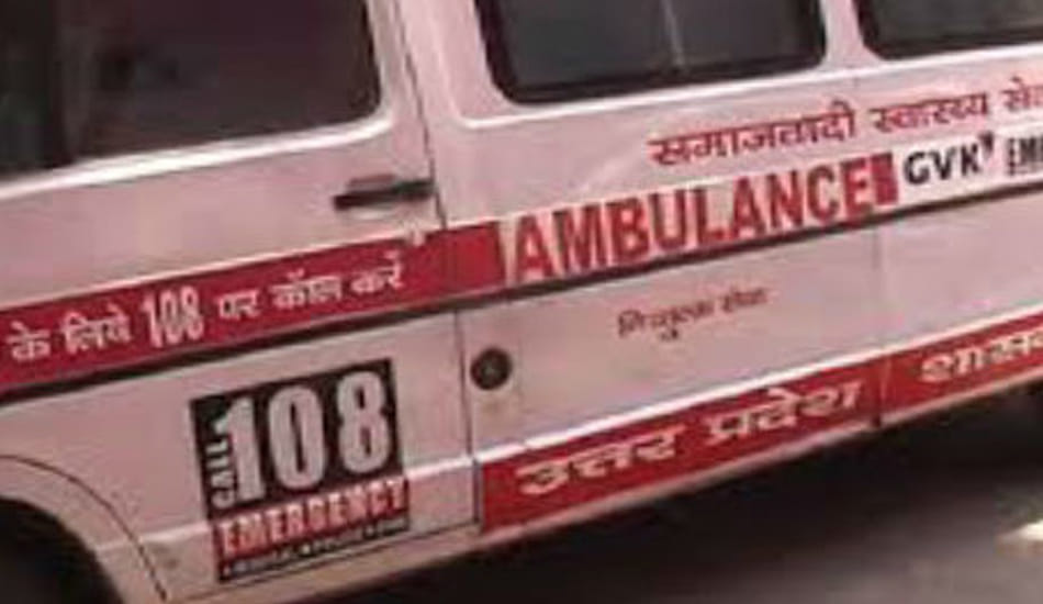 ambulances not came on time child birth on road