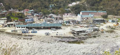 Dharampur bus stand not yet maintained after two years