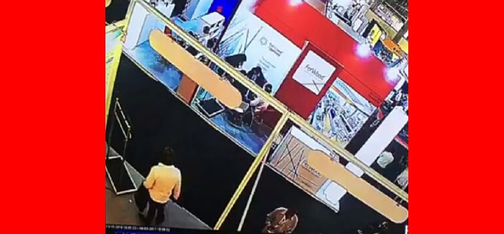 Shirt hidden in a bag and took the Chinese citizen, revealed CCTV