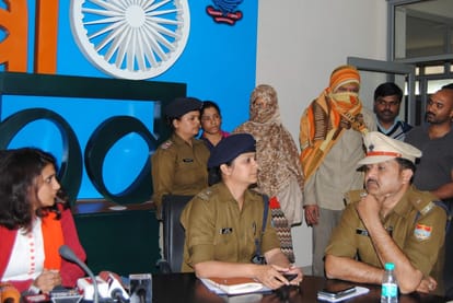 wife killed his husband and father in law with lover