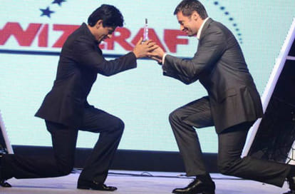 Shah Rukh Khan replies 'Logan' Hugh Jackman, says he wants to play Wolverine in 'X-men' series