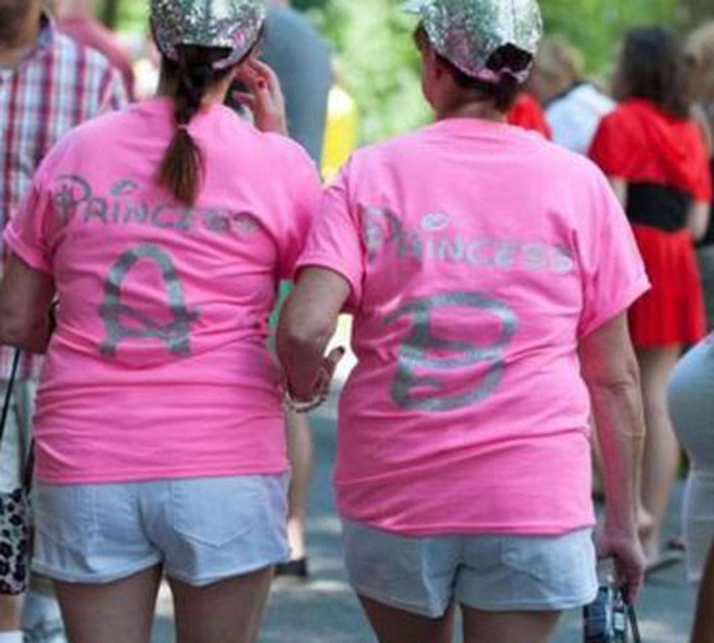 how to recognize twins