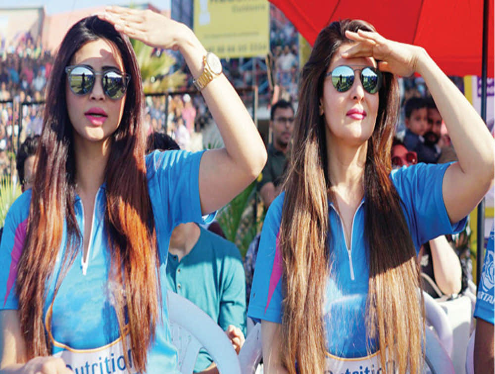 Daisy Shah using Sangeeta Bijlani to reach Salman Khan, here's the proof