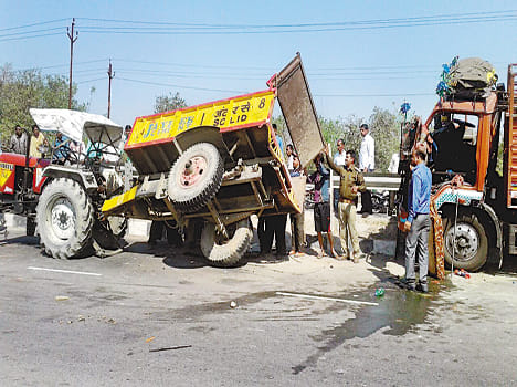 DCM collision killed the driver of the tractor
