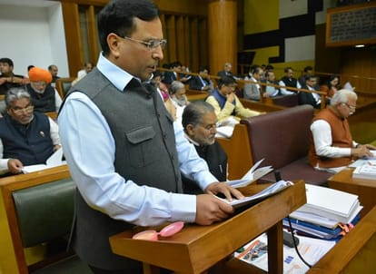 finance budget 2017 presented by captain abhimanyu in haryana assembly session