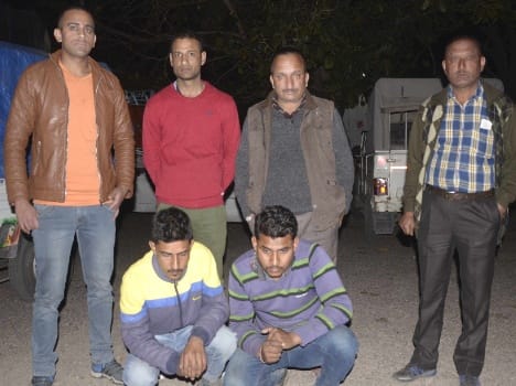 cid department seized 263 box illigal wine in kandror.