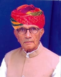 taranagar churu mla fallen from stairs at rajasthan assembly 
