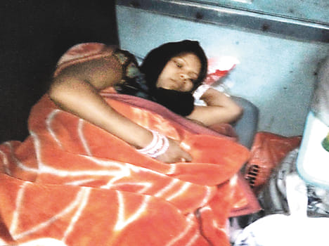 The delivery of the Sabarmati Express, Jzza-child health
