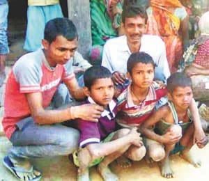 Sari girl was killed in the lease to be drawn