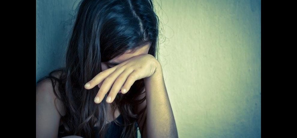 Delhi girl gets unconscious