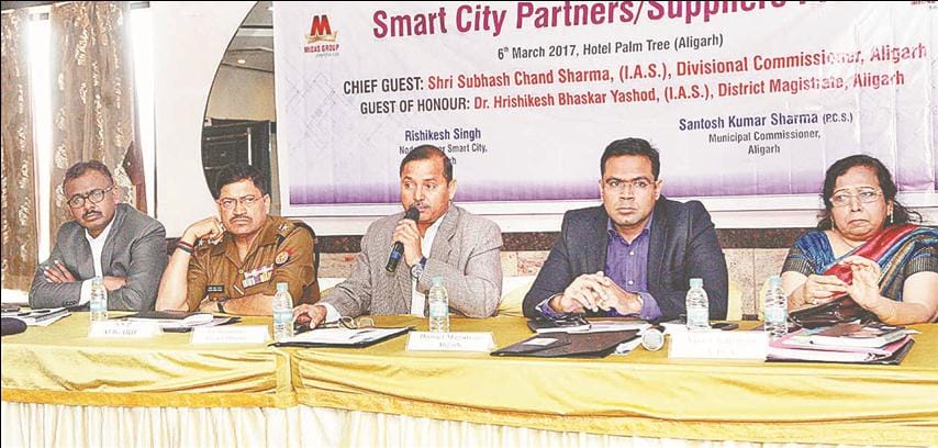 Smart City will build on the lines of Ahmedabad city