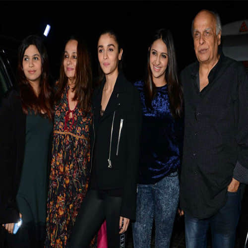 Varun Dhawan And Alia Bhatt Spotted With Family At Badrinath Ki Dulhania Film Screening