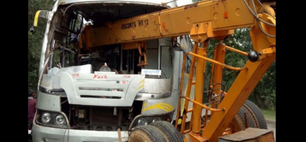 Car, woman dies in crane as driver brakes at gangnahar kavad road
