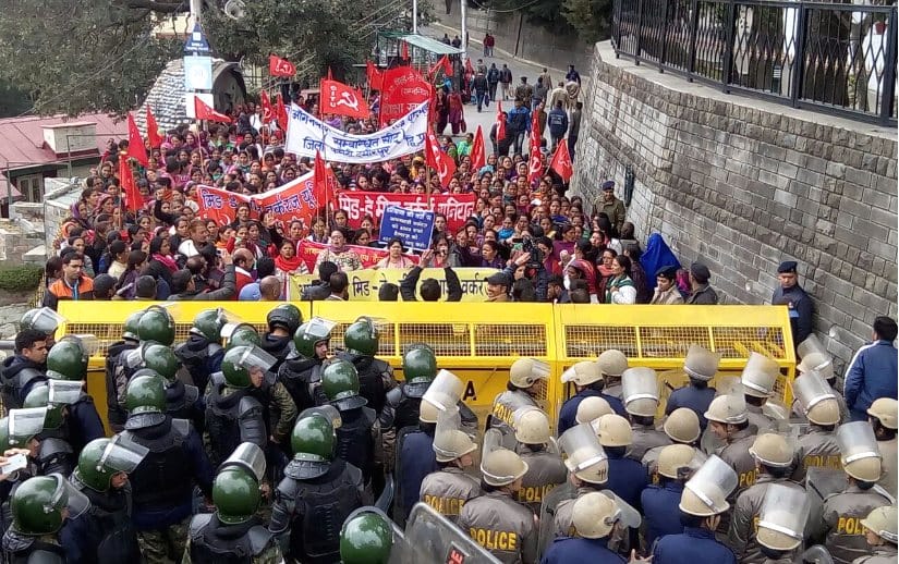 Mid Day Meal Workers Protest Rally in himachal on May 30.