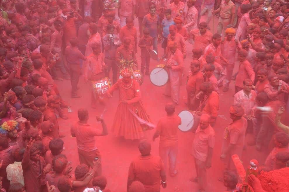 Here people are curious to paint in the color of Holi