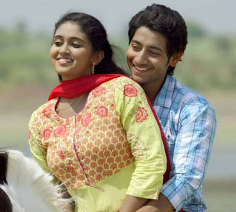 film sairat actress rinku rajguru appears for 10th class exam
