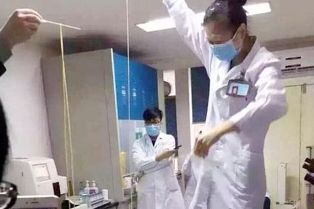 A 5-Foot Tapeworm Being Pulled Out Of A Man’s Nose 