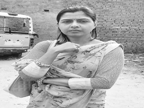 Nurse cheats robber absconded