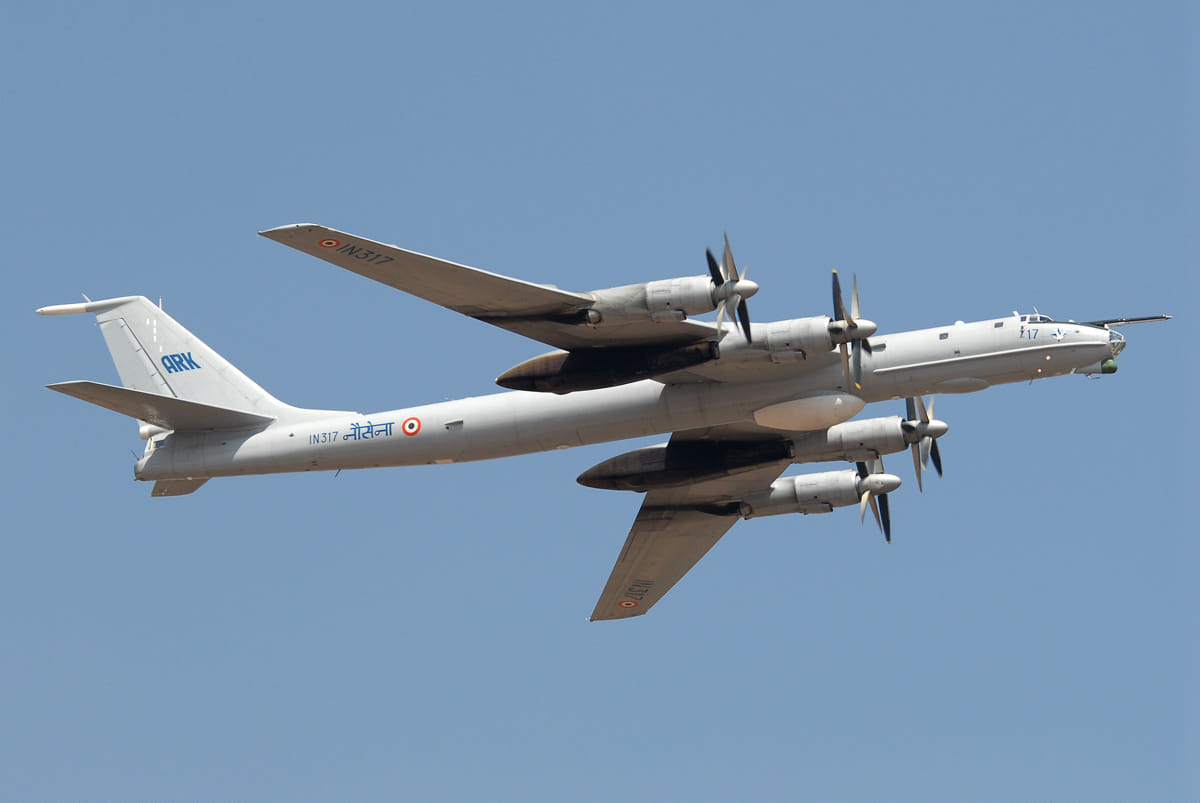 India Navy Adieu Farewells To Albatross Patrol Aircraft