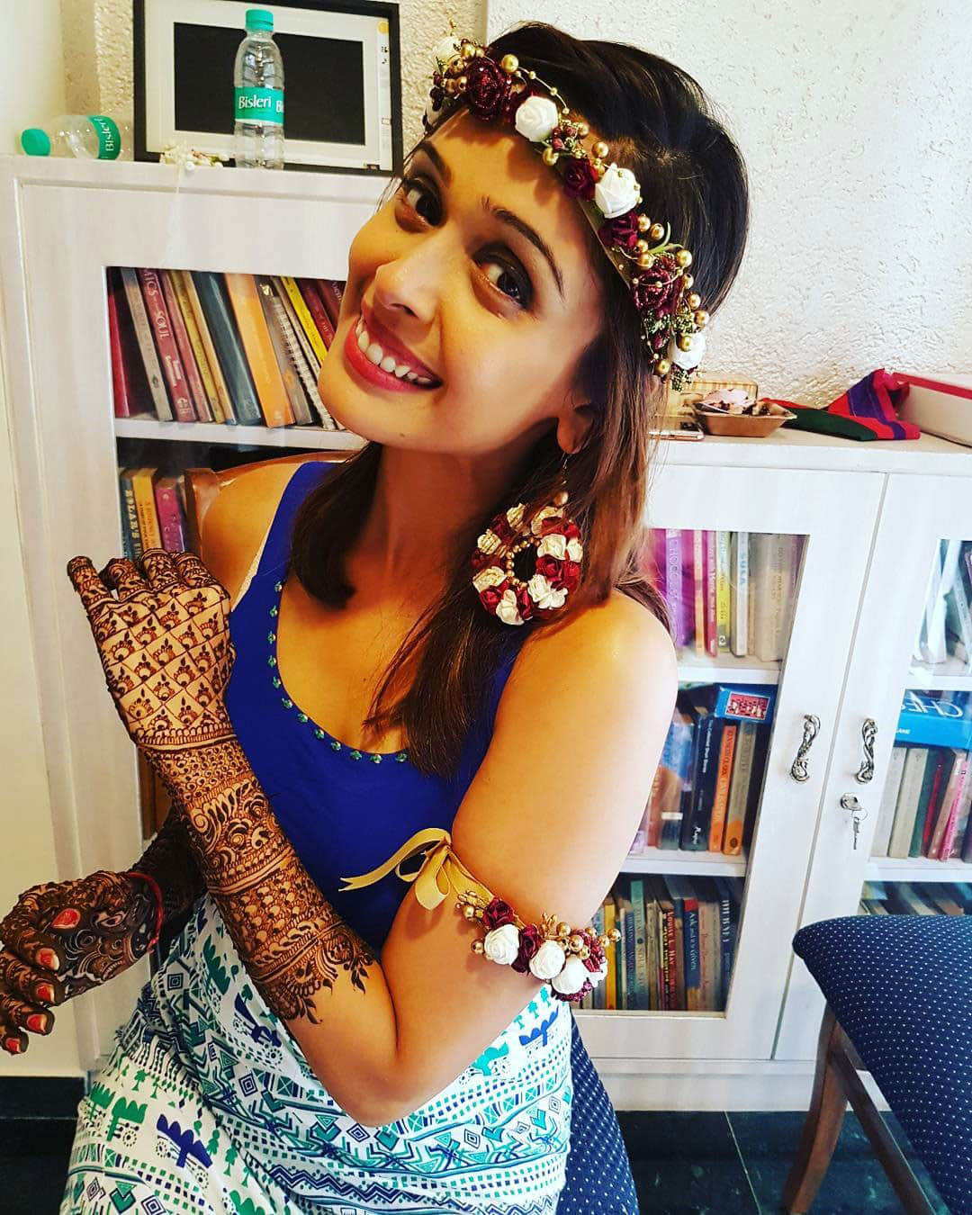 Actress Hrishitaa Bhatt secretly marries beau Anand Tiwari, a UN diplomat, pictures go viral