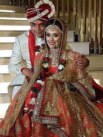 Actress Hrishitaa Bhatt secretly marries beau Anand Tiwari, a UN diplomat, pictures go viral