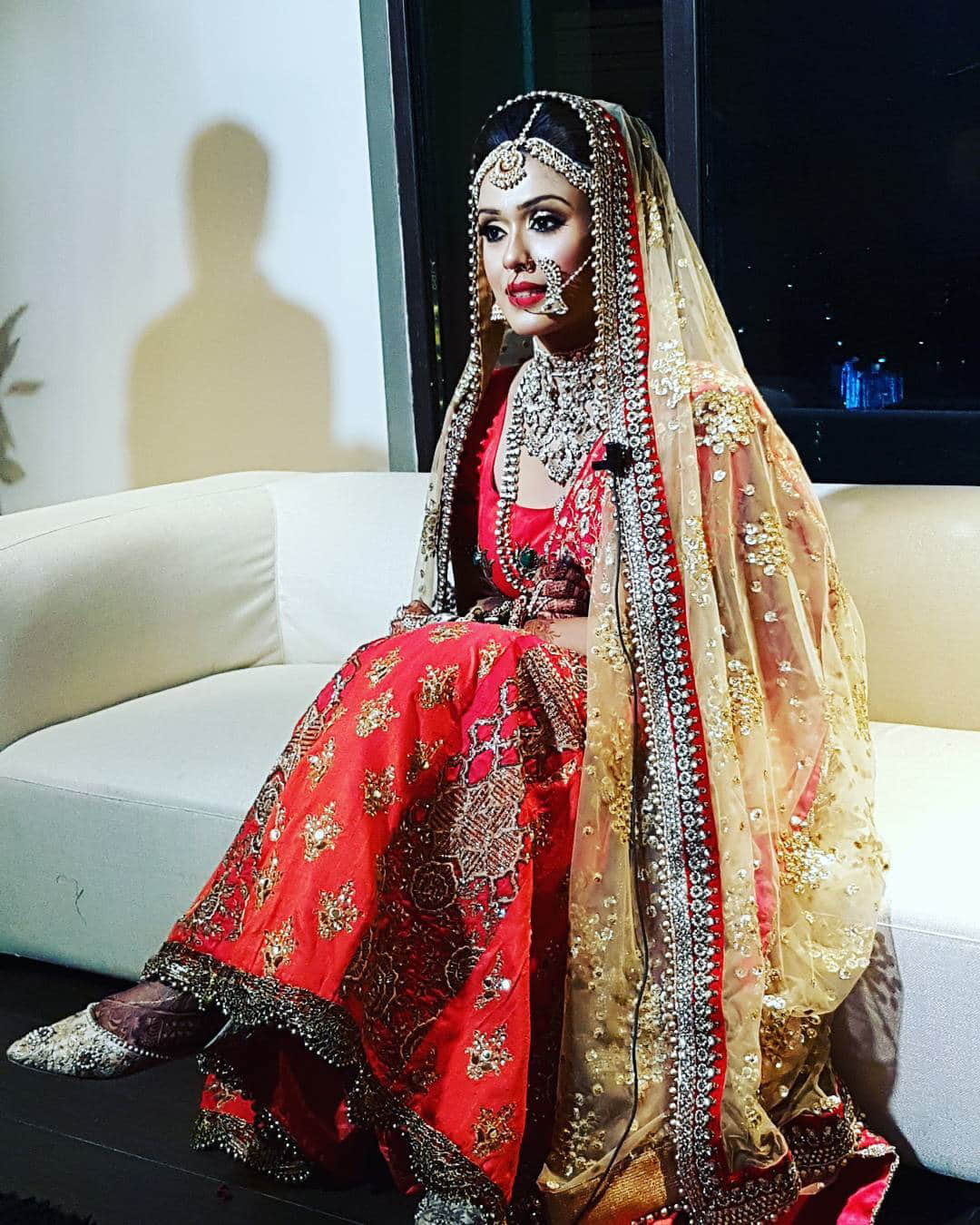 Actress Hrishitaa Bhatt secretly marries beau Anand Tiwari, a UN diplomat, pictures go viral