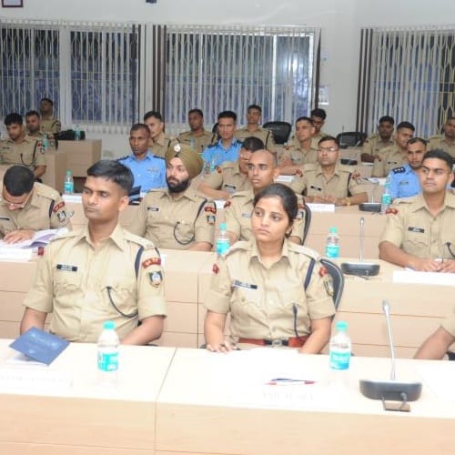 Woman IPS SP Anjum Ara Solan Himachal Pradesh