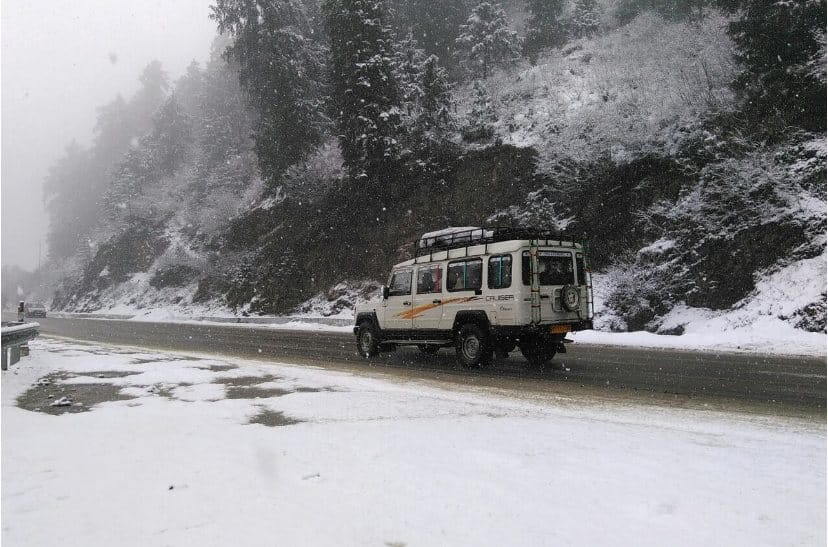 Fresh Snowfall in Manali and Shimla, Live photos.