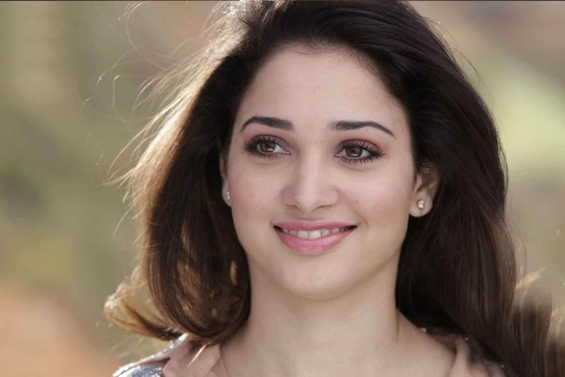 Tamannaah Bhatia reaction on replacing Mouni Roy in Nawazuddin Siddiqui Starrer Bole Chudiyan