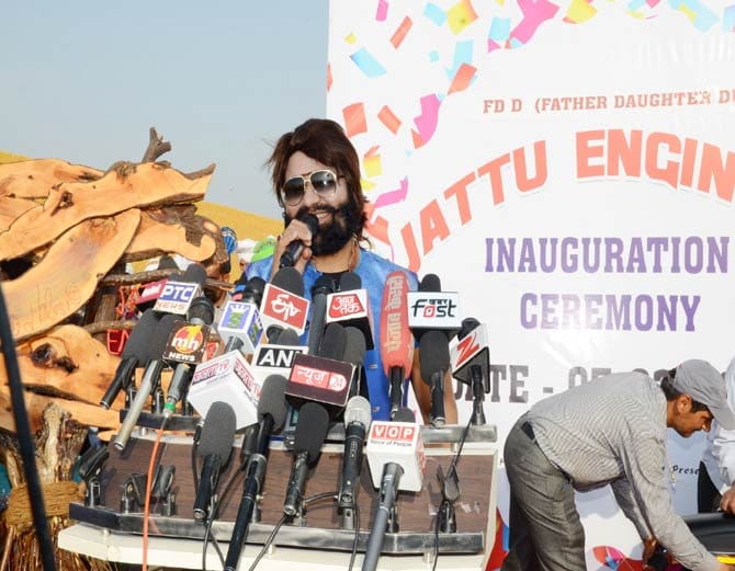 Gurmeet Ram Rahim is back with 'Jattu Engineer