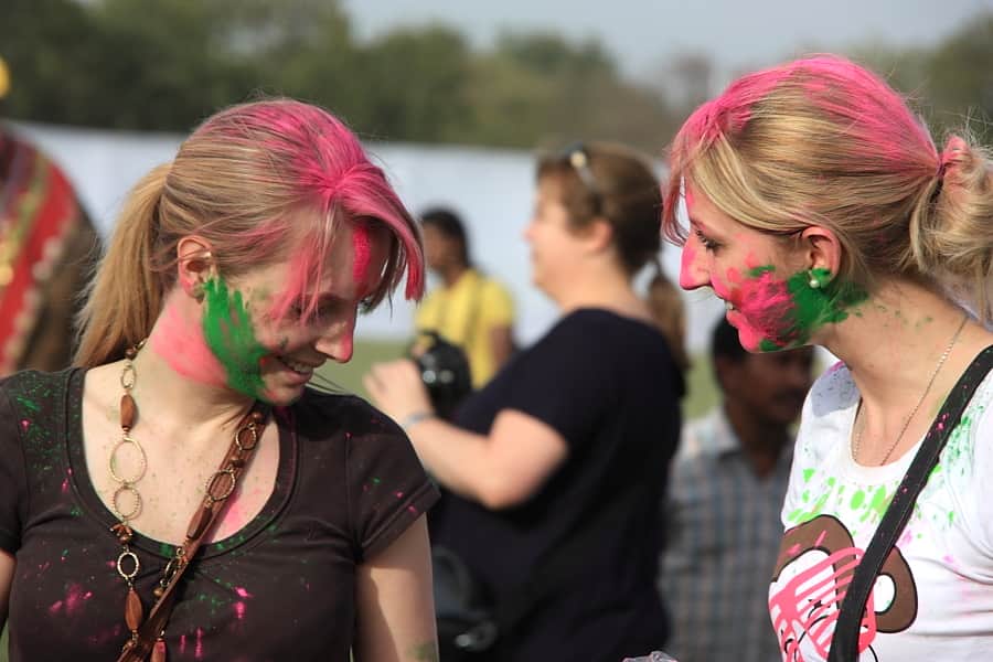 holi celebration in city palace jaipur