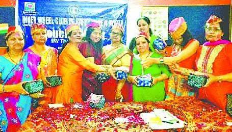 Inner Wheel Club Bareilly New North celebrated Holi festival
