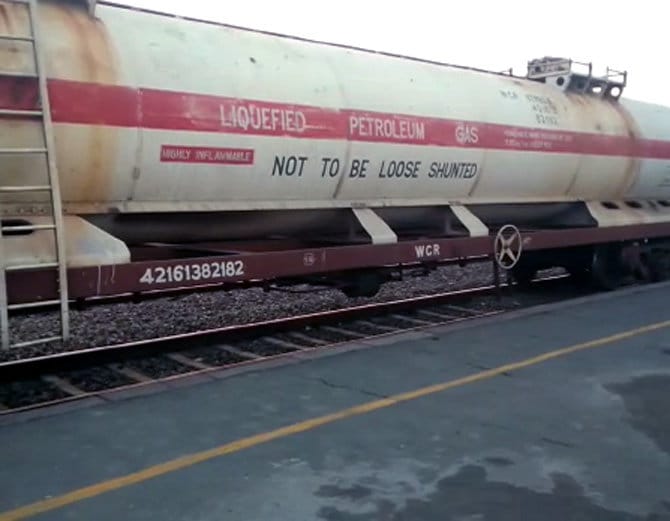 lpg gas tank of petrolium train unlocked by boys to steal oil, railway saved people life timely
