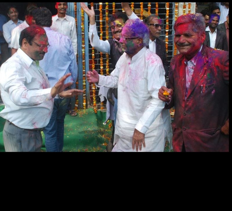 jamakar uda rang, thirake kadam