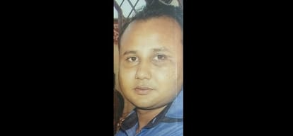 son dead body was hanging in house for five days and mother was unaware of it