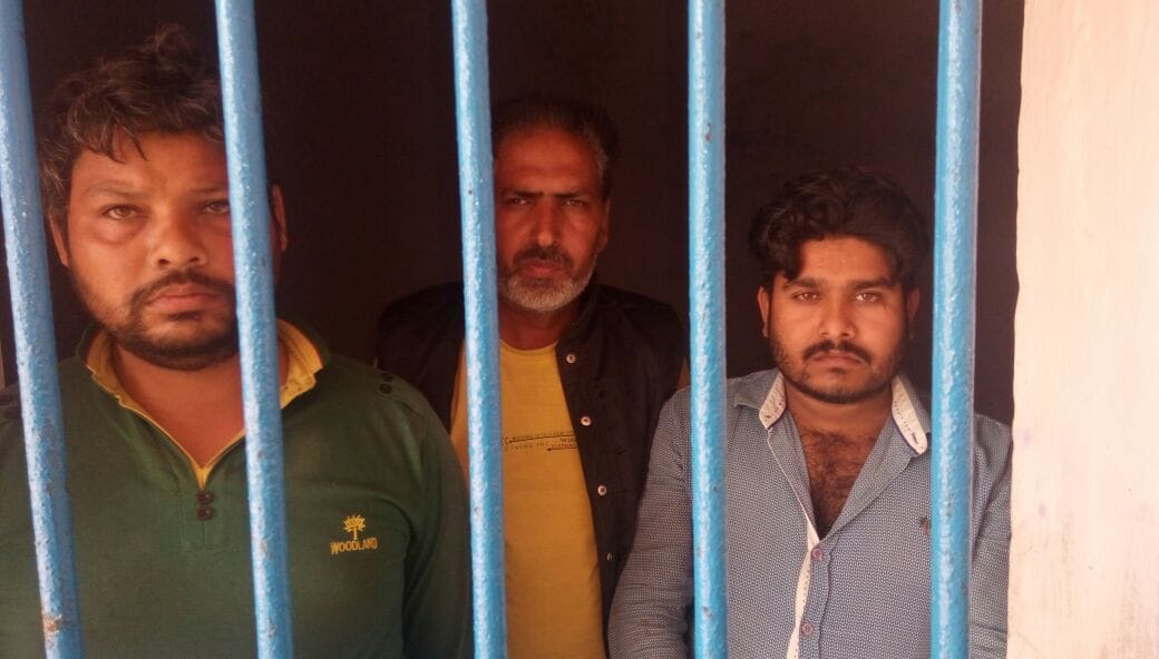 Nine hundred boxes of liquor-laden liquor caught