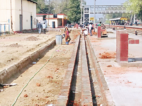 Rigging in the construction of platform