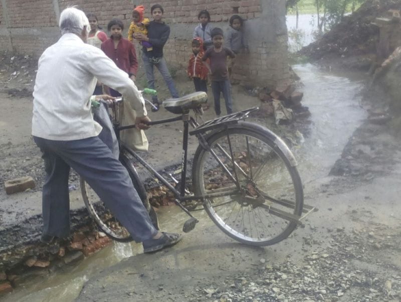 100 bigha crop submerged from cutting