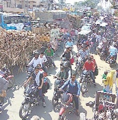 bhishan jaam se joojhe log