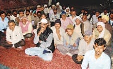 suger mill workers on dharna