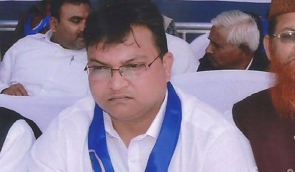 rape charge removed from bsp candidate bazmi siddiqui