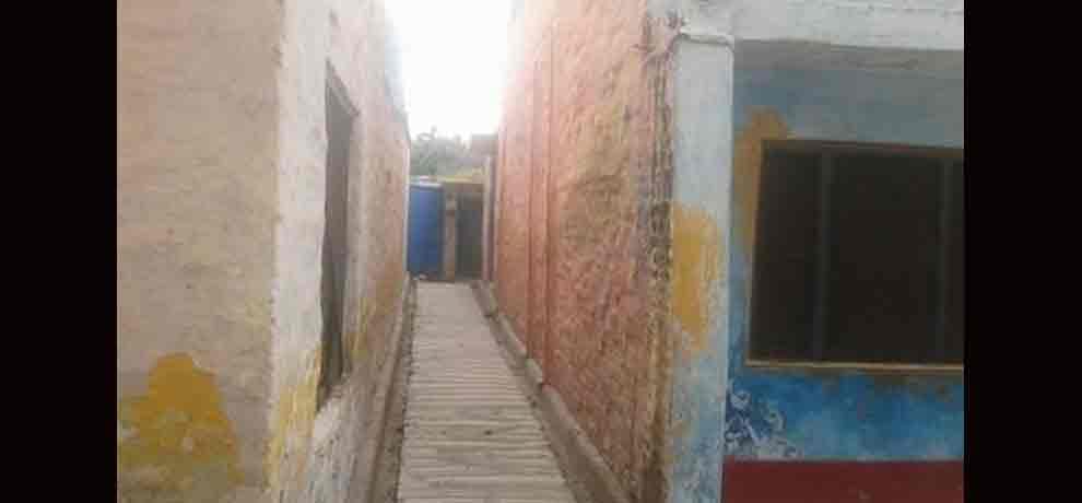 two years after iklakh in bisahara village, no happiness for holi, flag march of police