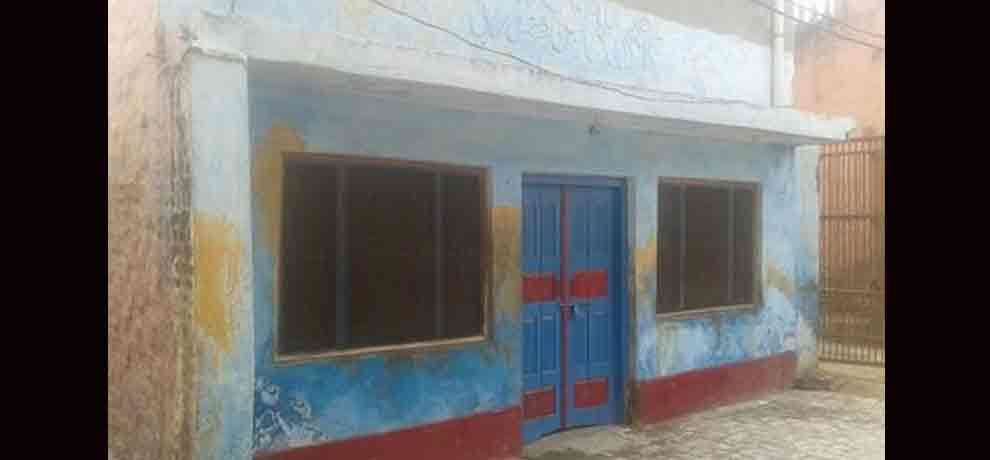 two years after iklakh in bisahara village, no happiness for holi, flag march of police