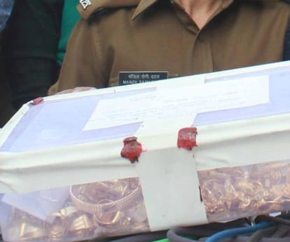 how did biggest robbery happen in Lucknow.