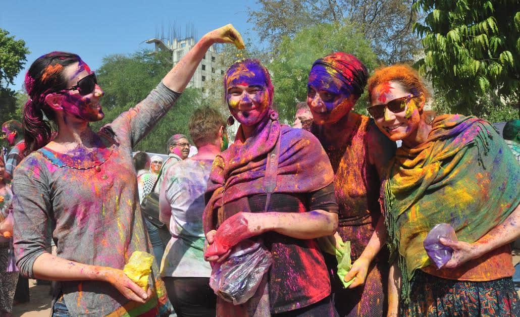 holi celebration in hotel khasa kothi jaipur