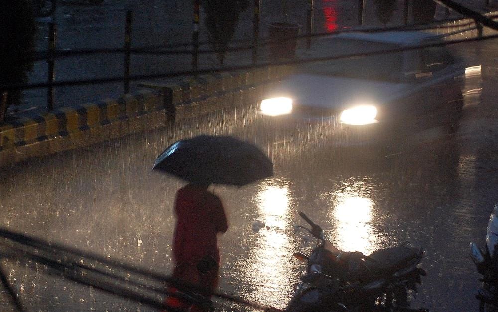 Weather Forecast Today Update in Uttarakhand : Orange Alert for Extreme Rainfall in Many district