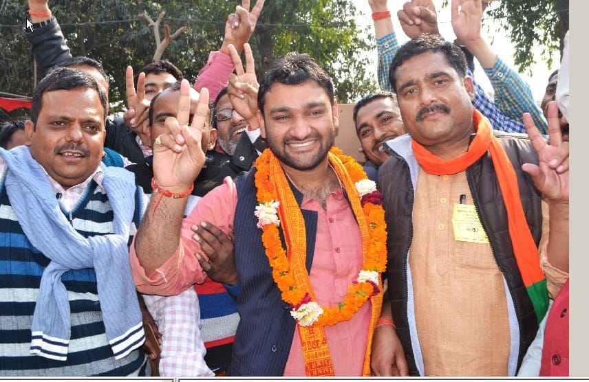 BJP's five-wheeler hoisted on five seats out of six districts