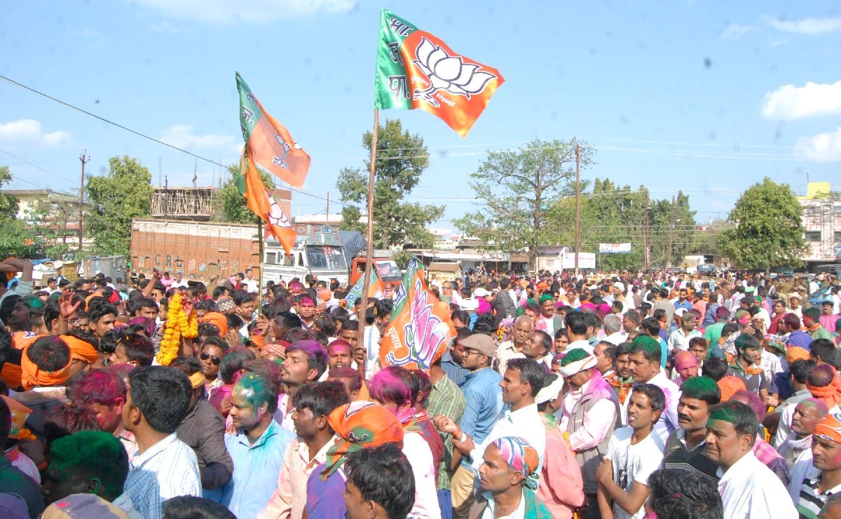 BJP occupy six seats in seven