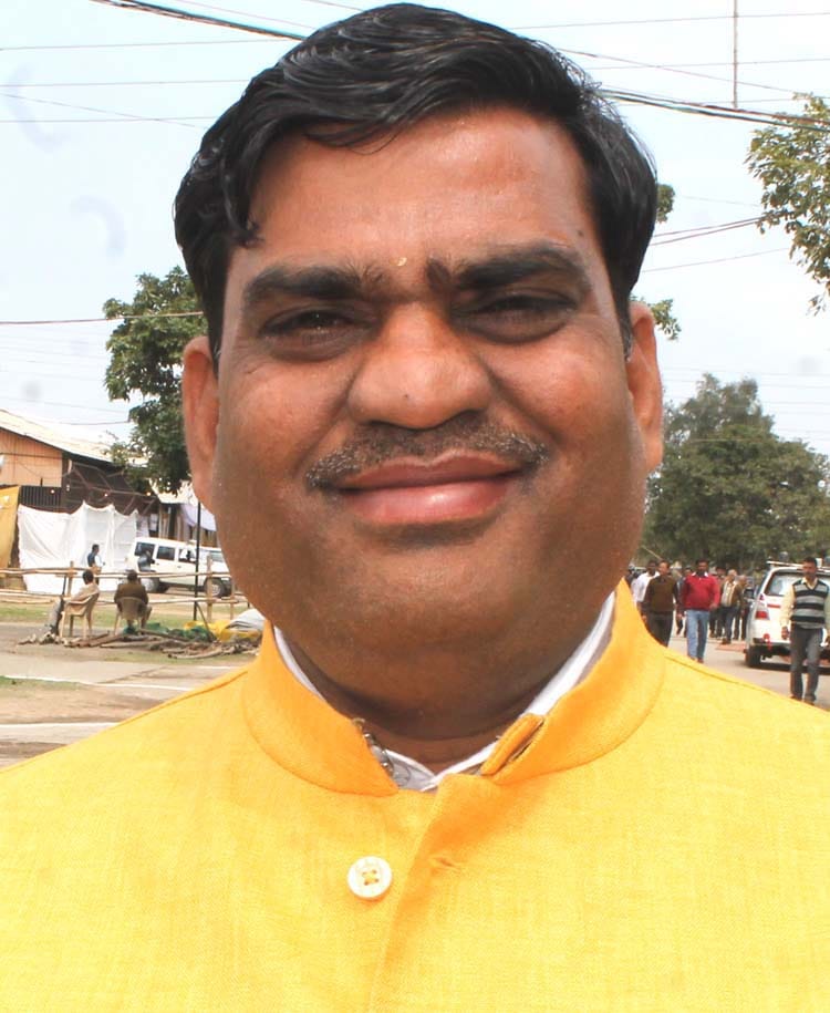 Bijendra Singh did not make history, Banshi's Bansi did not play magic