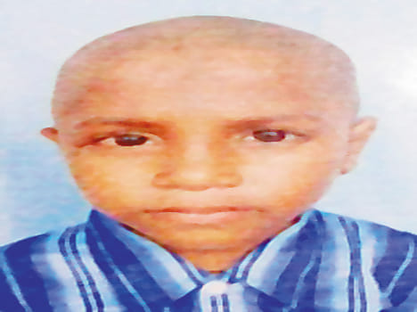 Child death due to HT line grip
